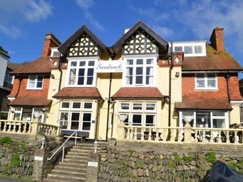The Sandrock Lynton Exterior foto